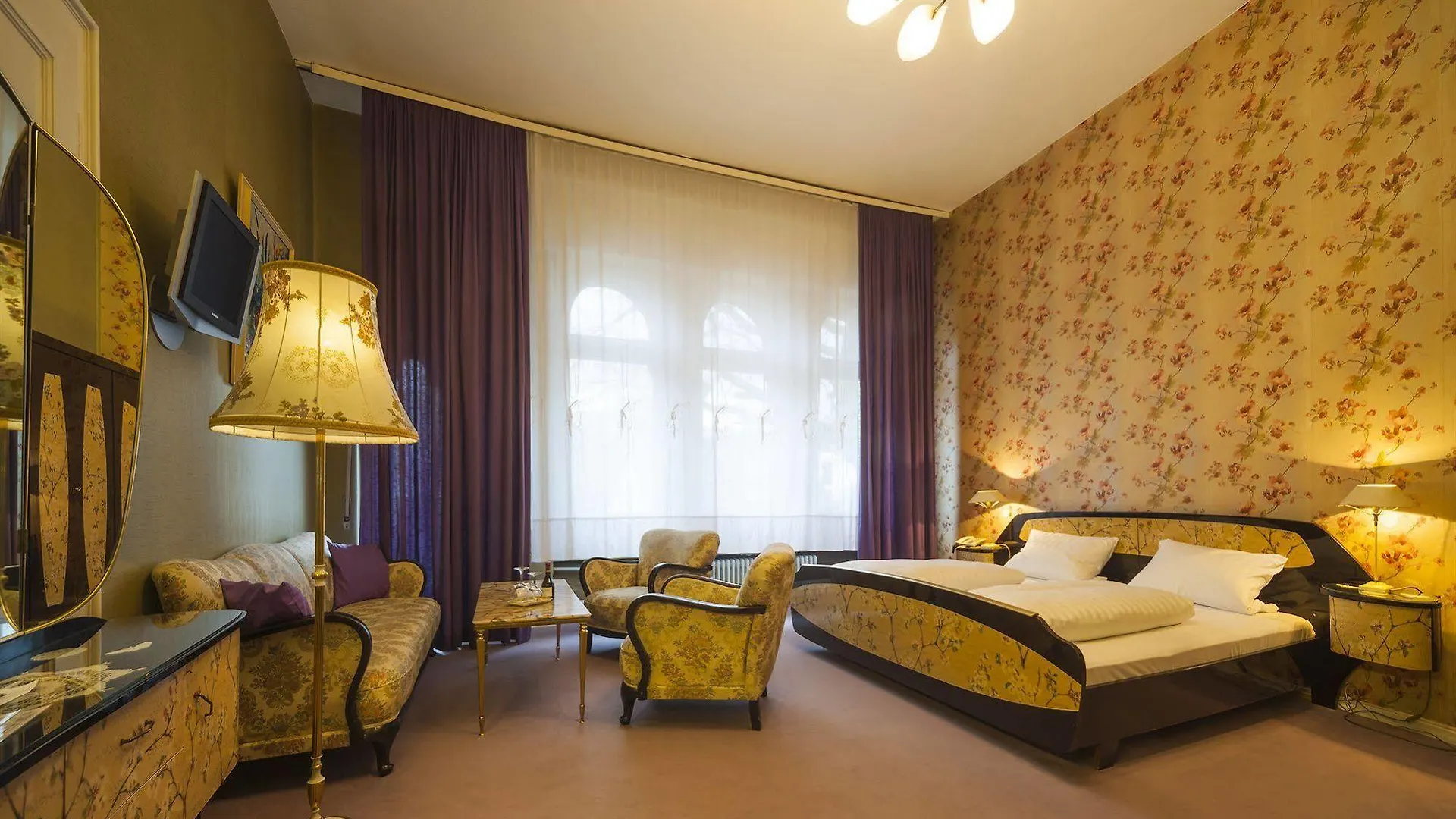 Hotel Am Berg Fráncfort del Meno Alemania