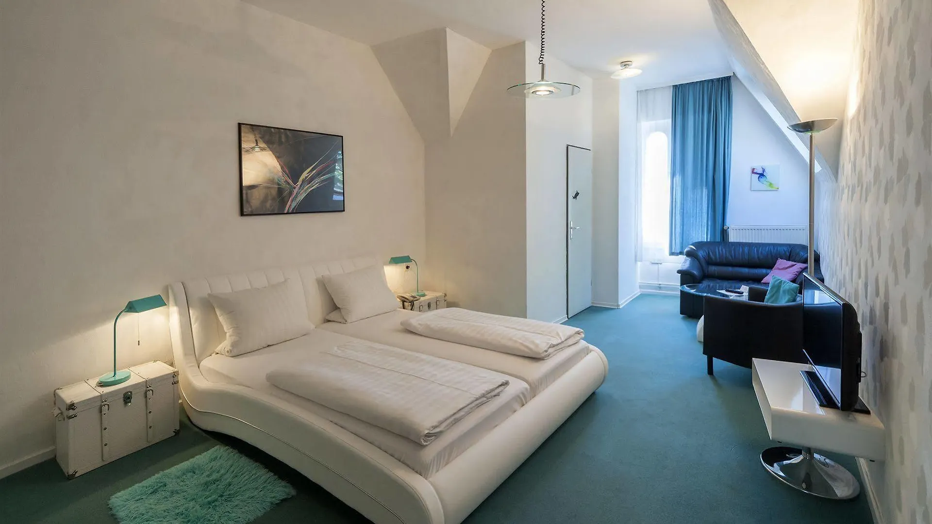 Hotel Am Berg Fráncfort del Meno 3*,  Alemania