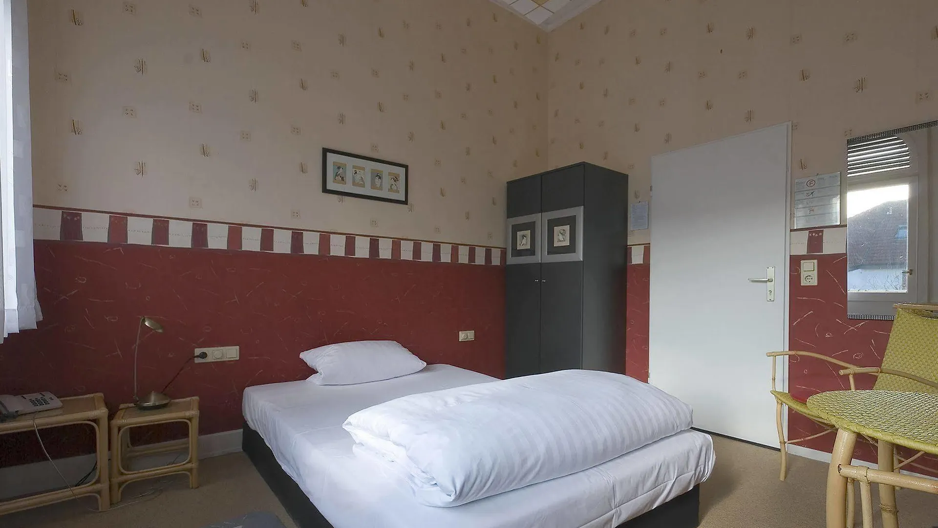 Pensión Hotel Am Berg Fráncfort del Meno